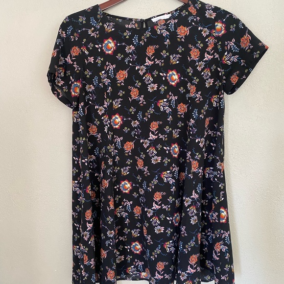Perfect Condition Lush Dress - Picture 2 of 6
